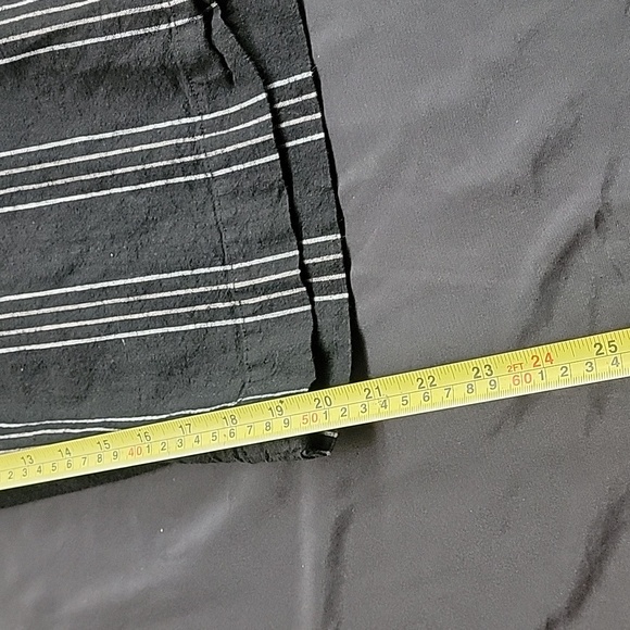 Torrid Size 18 Elastic Waist Black Pinstripe Linen Culotte Pant - Picture 14 of 16